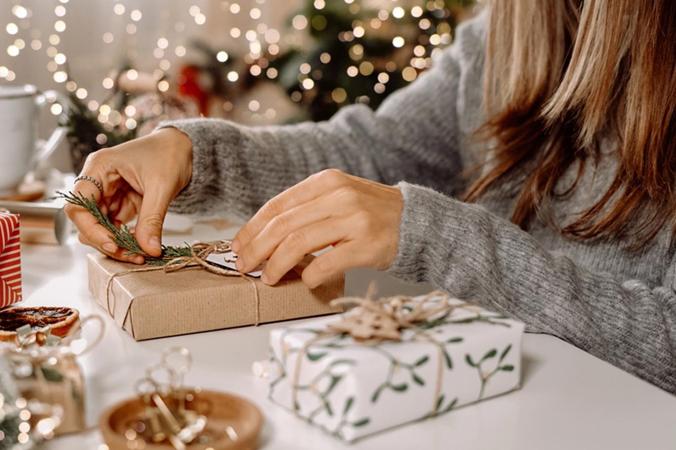 De vackraste inslagningsteknikerna för julklappar Med denna guide