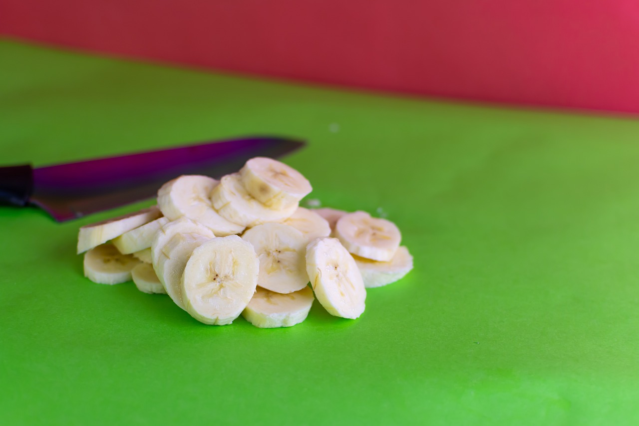 Enkel banangodis utan matlagning, utan bakning: Det tar bara 5 minuter och du har den bästa efterrätten, jag gör den även för besökare!