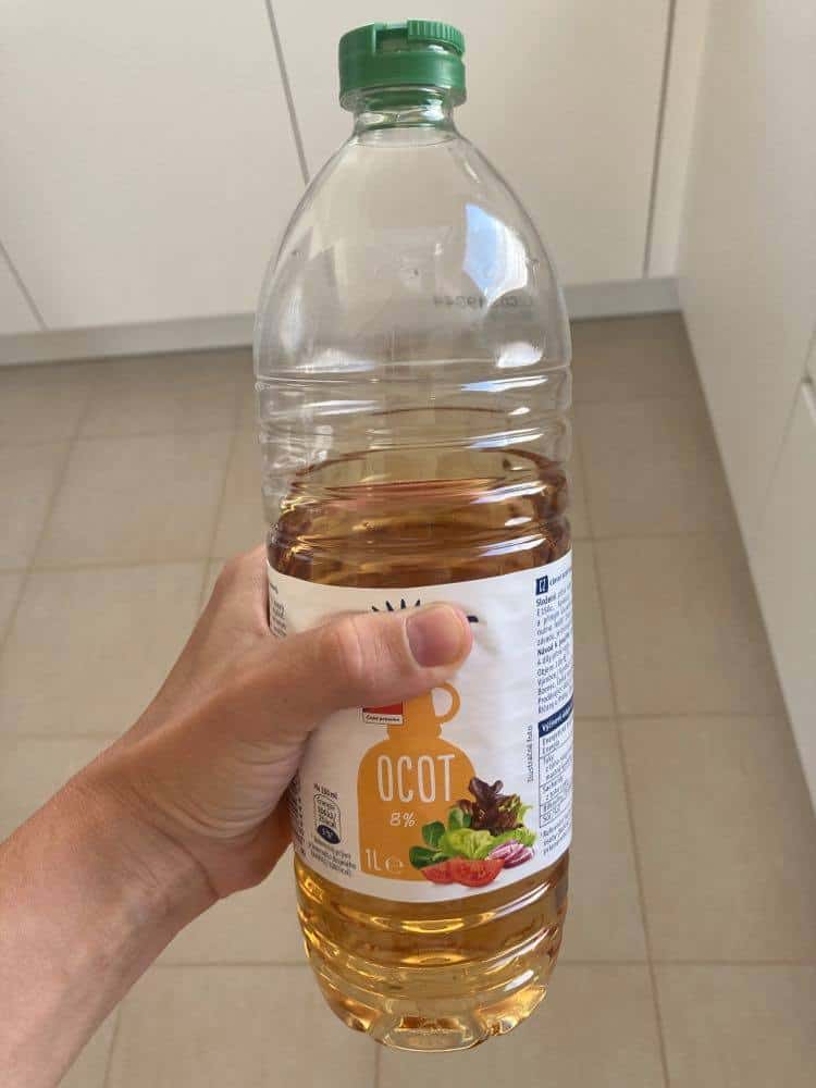 Anledningen till att min mormor ALDRIG blandar bakpulver och vinäger i köket: Kom ihåg detta för livet!